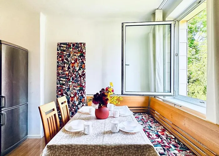 Spacious With Garden Near Danube For 16 Guests Apartment Vienna