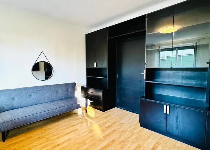 Apartment Spacious With Garden Near Danube For 16 Guests Vienna