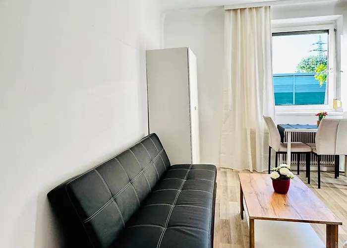 Spacious With Garden Near Danube For 16 Guests * Vienna