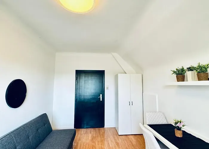 Spacious With Garden Near Danube For 16 Guests * Vienna